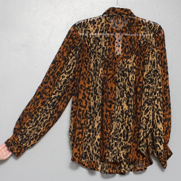 SOLD✅TopShop NWT animal print, full button, semi sheer blouse. - Picture 2 of 8